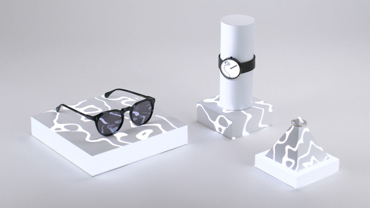 Outdoor Retail Display – Lightform
